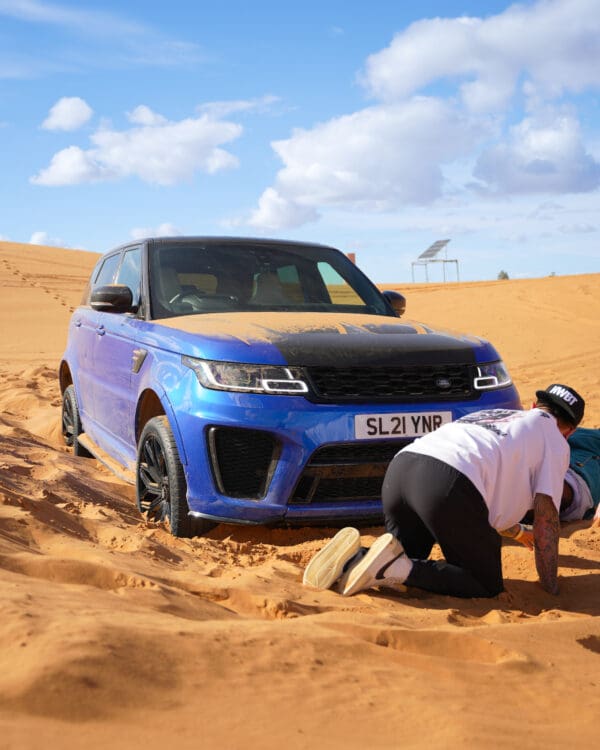 WIN MAT ARMSTRONG’S RANGE ROVER SVR + £10,000! - Image 7